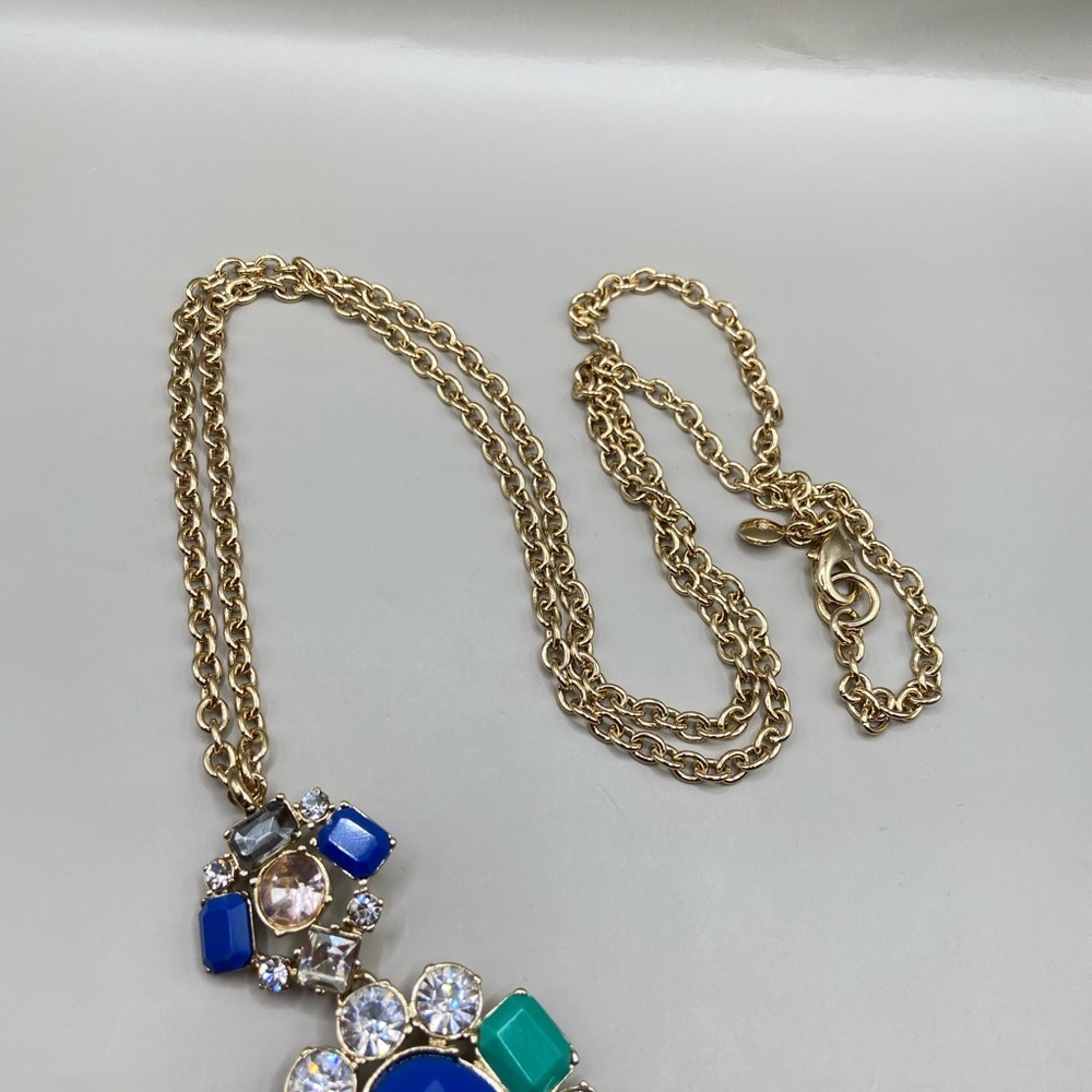 J. Crew Blue Cluster Pendant necklace - Picture 4 of 8